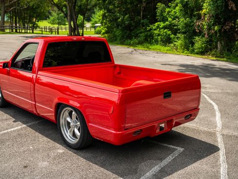 Used 1995 Chevrolet Silverado 1500 2WD Regular Cab image 11
