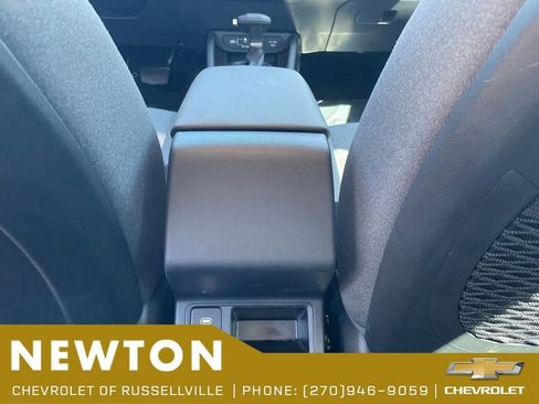 Used 2025 Kia K4 EX FWD image 35