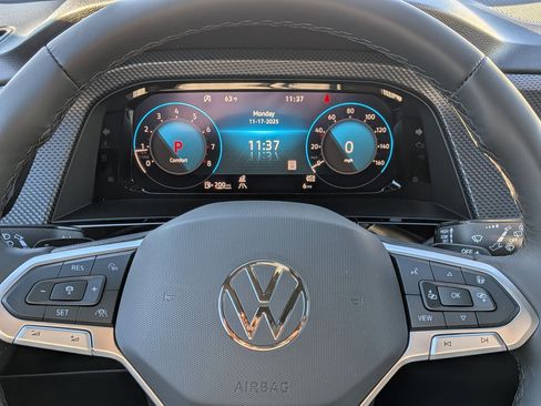 New 2026 Volkswagen Atlas Cross Sport SEL Premium R-Line image 21