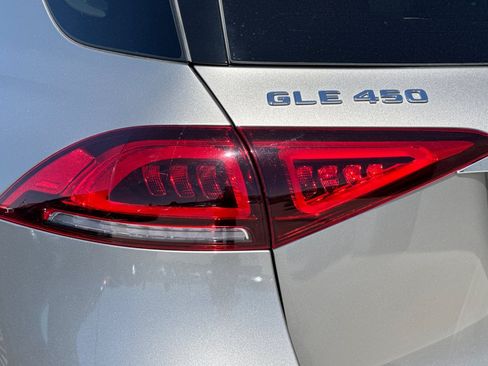 Used 2022 Mercedes-Benz GLE 450 4MATIC image 29