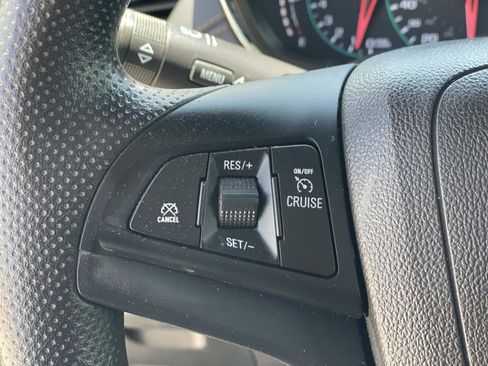 Used 2019 Chevrolet Trax LS w/ Tint and Cruise Package FWD image 4