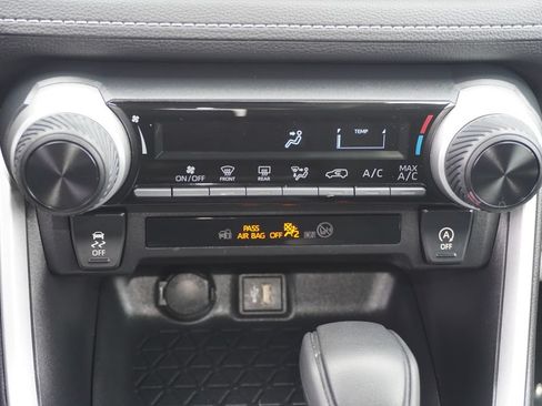 Certified 2025 Toyota RAV4 LE FWD image 16