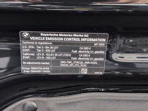 Certified 2025 BMW XM image 14