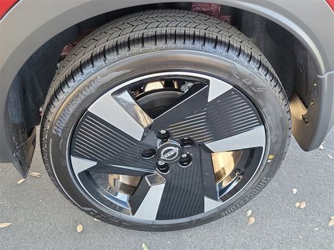 New 2026 Nissan Kicks SR w/ SR Premium Package image 13