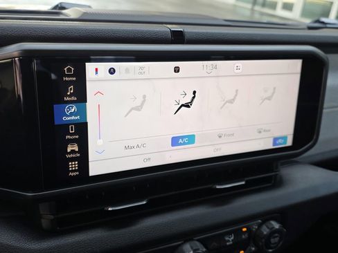 New 2026 Jeep Gladiator Sport image 14