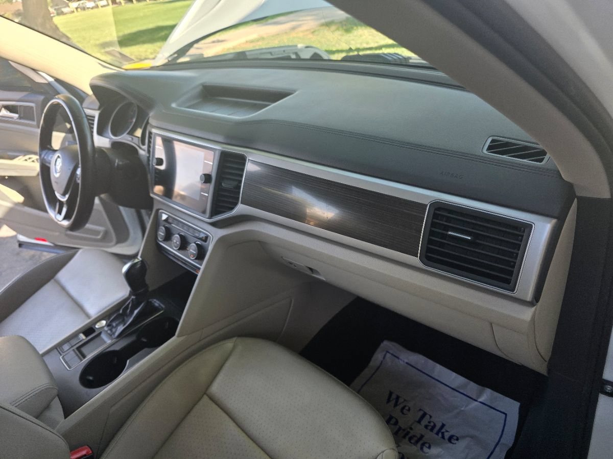 Used 2018 Volkswagen Atlas SE FWD image 18