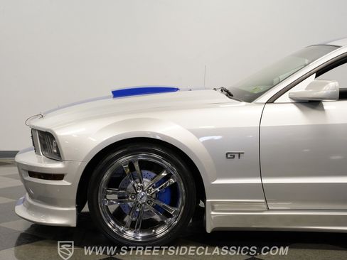 Used 2007 Ford Mustang GT RWD image 24