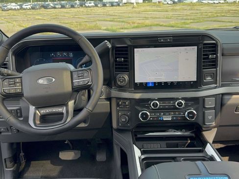 New 2026 Ford F250 Platinum AWD/4WD image 18