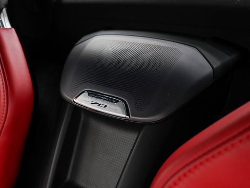 Used 2023 Chevrolet Corvette Stingray Preferred Conv w/ Z51 Performance Package RWD image 19