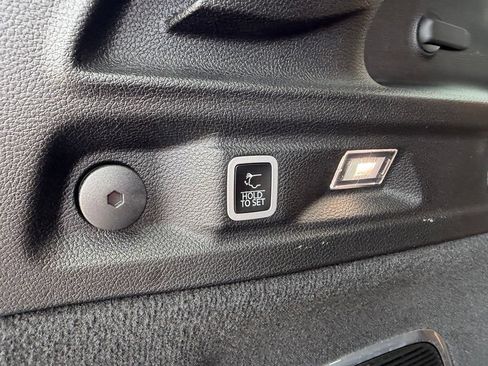 Used 2025 Jeep Grand Cherokee L Summit AWD/4WD image 46