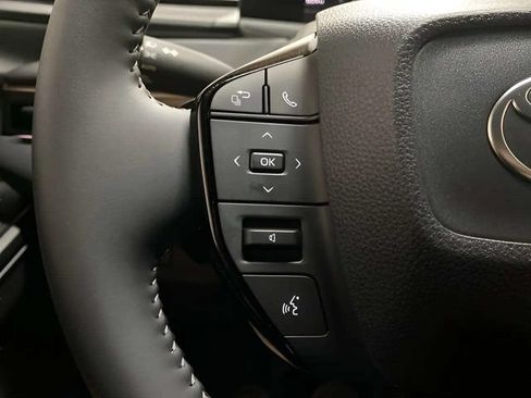 Used 2026 Toyota bZ AWD/4WD image 33