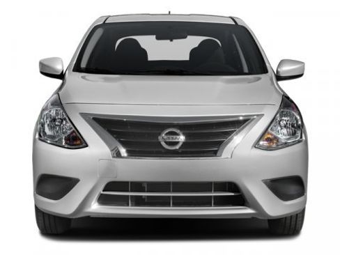 Used 2018 Nissan Versa SV image 7