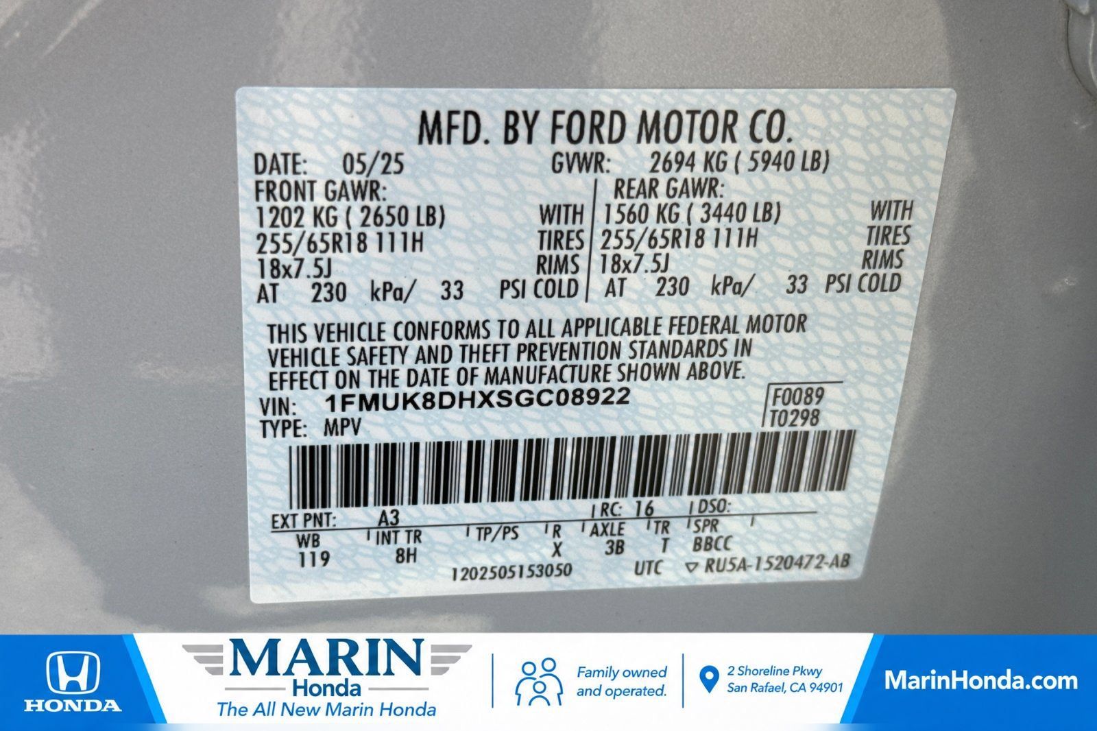 Used 2025 Ford Explorer Active AWD/4WD image 38