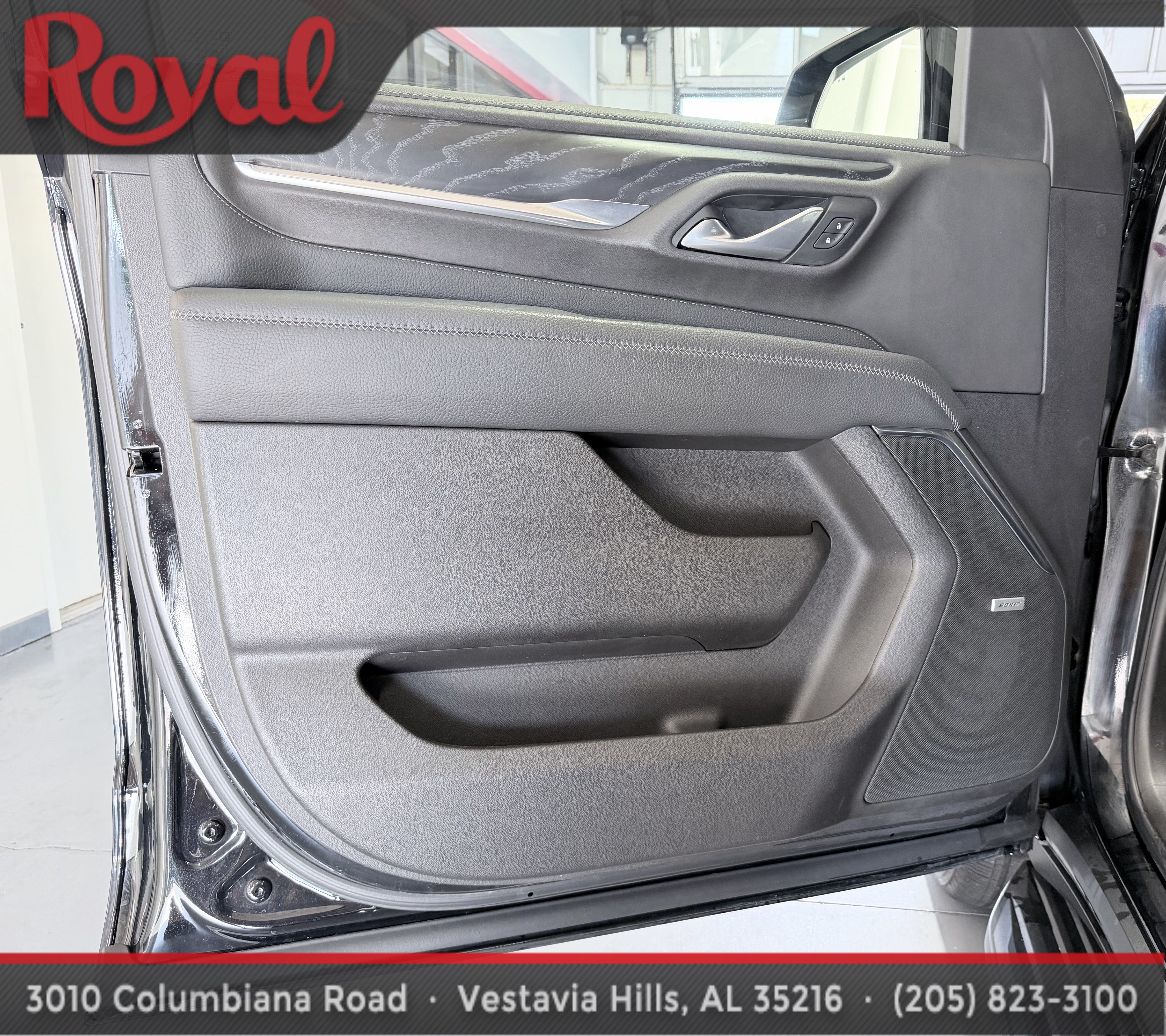 Used 2021 GMC Yukon XL Denali w/ Advanced Technology Package AWD/4WD image 12