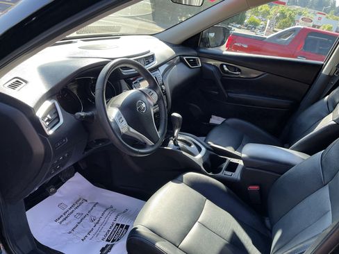 Used 2016 Nissan Rogue SL AWD/4WD image 9