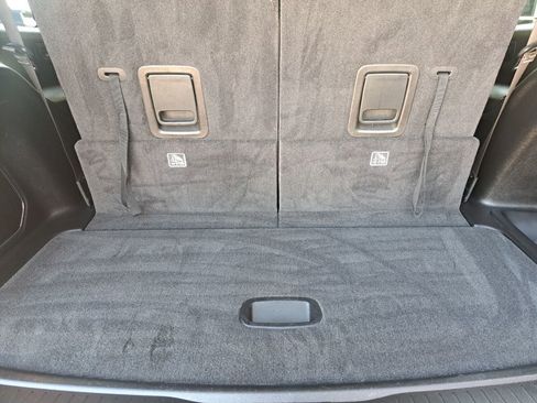 Used 2021 Jeep Grand Cherokee L Limited RWD image 29