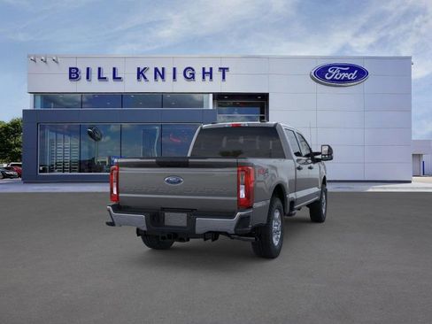 New 2026 Ford F250 XLT w/ FX4 Off-Road Package image 8