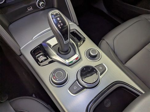 New 2025 Alfa Romeo Stelvio Sprint w/ Convenience Package image 24