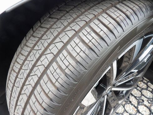 New 2026 Volvo XC60 B5 Ultra w/ Protection Package Premier image 28