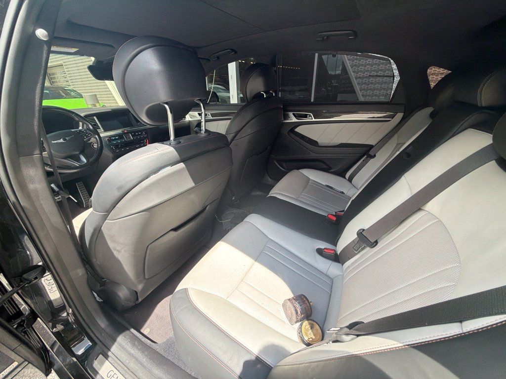 Used 2019 Genesis G80 3.3T Sport RWD image 16