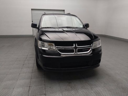 Used 2018 Dodge Journey SE w/ Connectivity Group FWD image 14