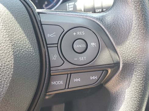 Certified 2024 Toyota RAV4 XLE AWD/4WD image 23