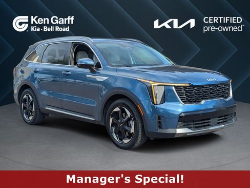 Certified 2025 Kia Sorento EX image 1