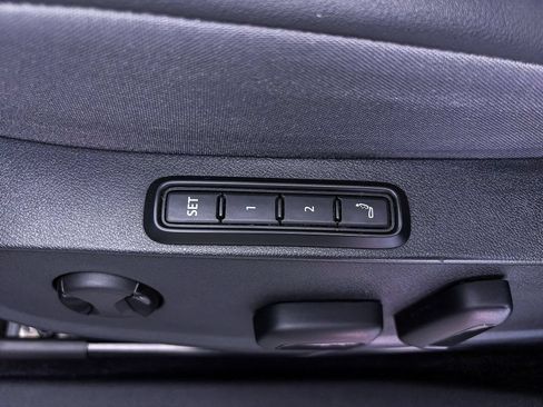 Used 2024 Volkswagen ID.4 S RWD image 5