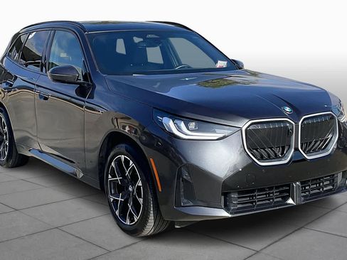 Used 2025 BMW X3 xDrive30i image 2