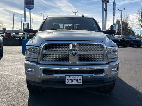 Used 2018 RAM 3500 Laramie w/ Convenience Group image 2