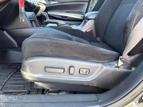 Used 2010 Honda Accord EX image 10