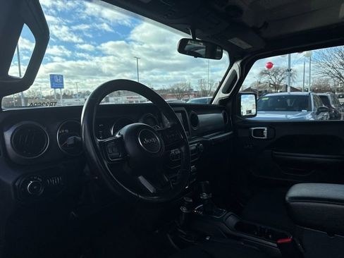 Used 2021 Jeep Wrangler Unlimited Sport image 15