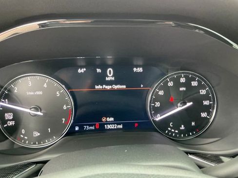 Used 2023 Buick Envision Essence image 5