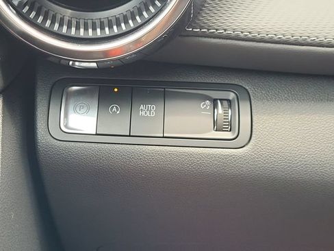 Certified 2025 Chevrolet Equinox LT w/ Safety and Technology Package FWD image 21