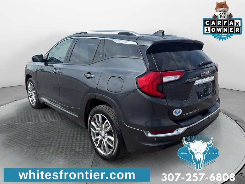 Certified 2022 GMC Terrain Denali w/ Denali Premium Package AWD/4WD image 3