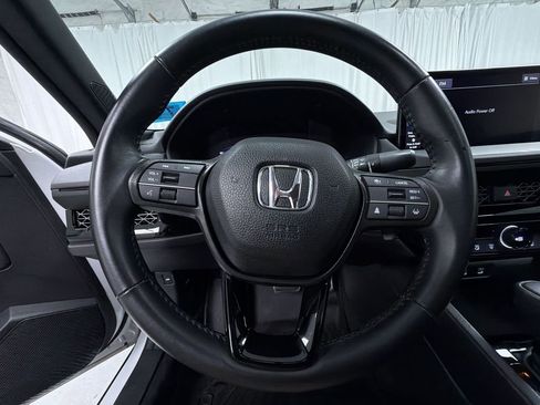 Used 2024 Honda Accord Sport image 27