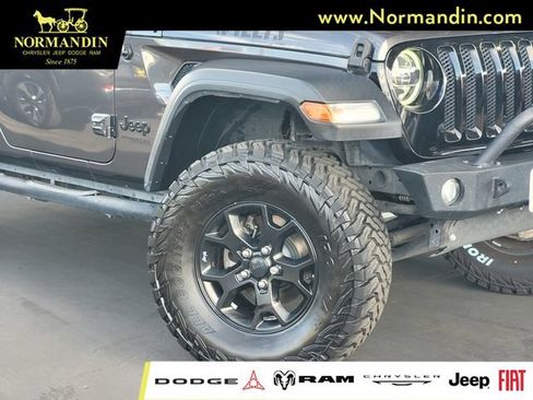 Used 2020 Jeep Wrangler Unlimited Sport AWD/4WD image 5