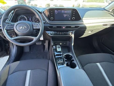 Used 2022 Hyundai Sonata SE FWD image 16