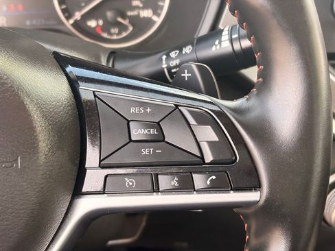 Certified 2025 Nissan Altima 2.5 SR FWD image 27