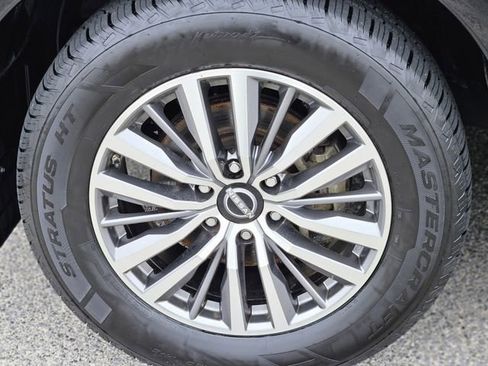 Certified 2023 Nissan Armada SL w/ Captain's Chairs Package image 10