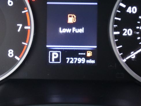 Used 2021 Nissan Sentra S image 20