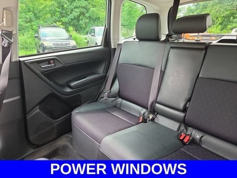 Used 2018 Subaru Forester 2.5i Premium AWD/4WD image 11