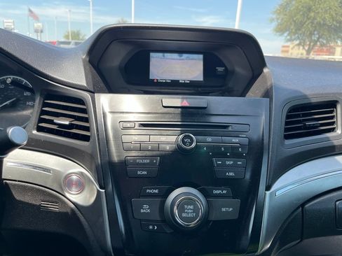 Used 2019 Acura ILX FWD image 8
