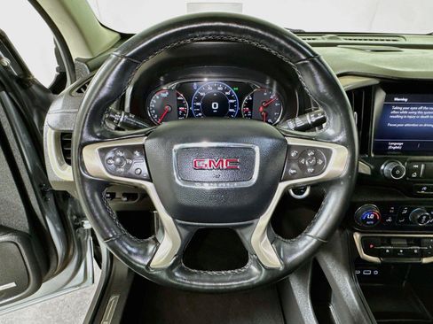 Used 2023 GMC Terrain Denali AWD/4WD image 9
