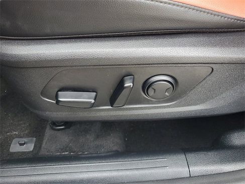 Used 2023 Kia Sportage SX image 23