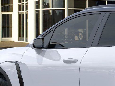 New 2026 Chevrolet Blazer EV LT image 12