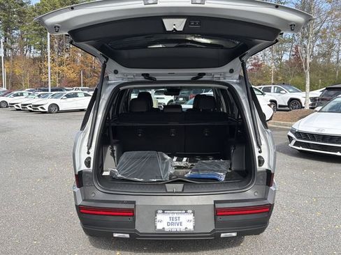 New 2026 Hyundai Santa Fe SEL image 18