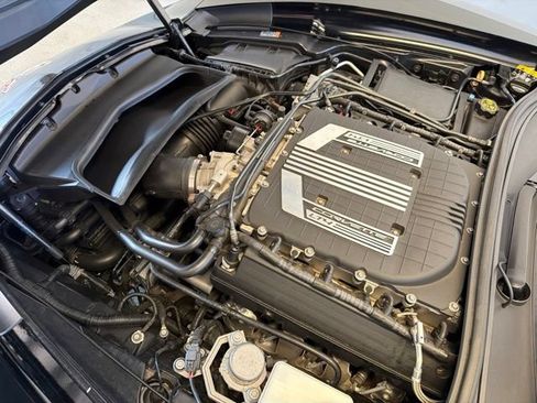 Used 2016 Chevrolet Corvette Z06 w/ 3LZ Preferred Equipment Group RWD image 33