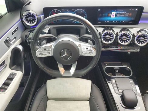 Used 2022 Mercedes-Benz A 220 image 16