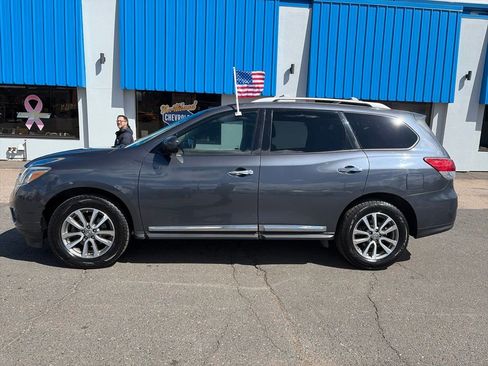 Used 2014 Nissan Pathfinder SL w/ SL Premium Package AWD/4WD image 8